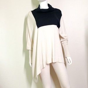 Planet by Lauren G Asymmetric Sweater One Size Ivory Black Colorblock Cotton